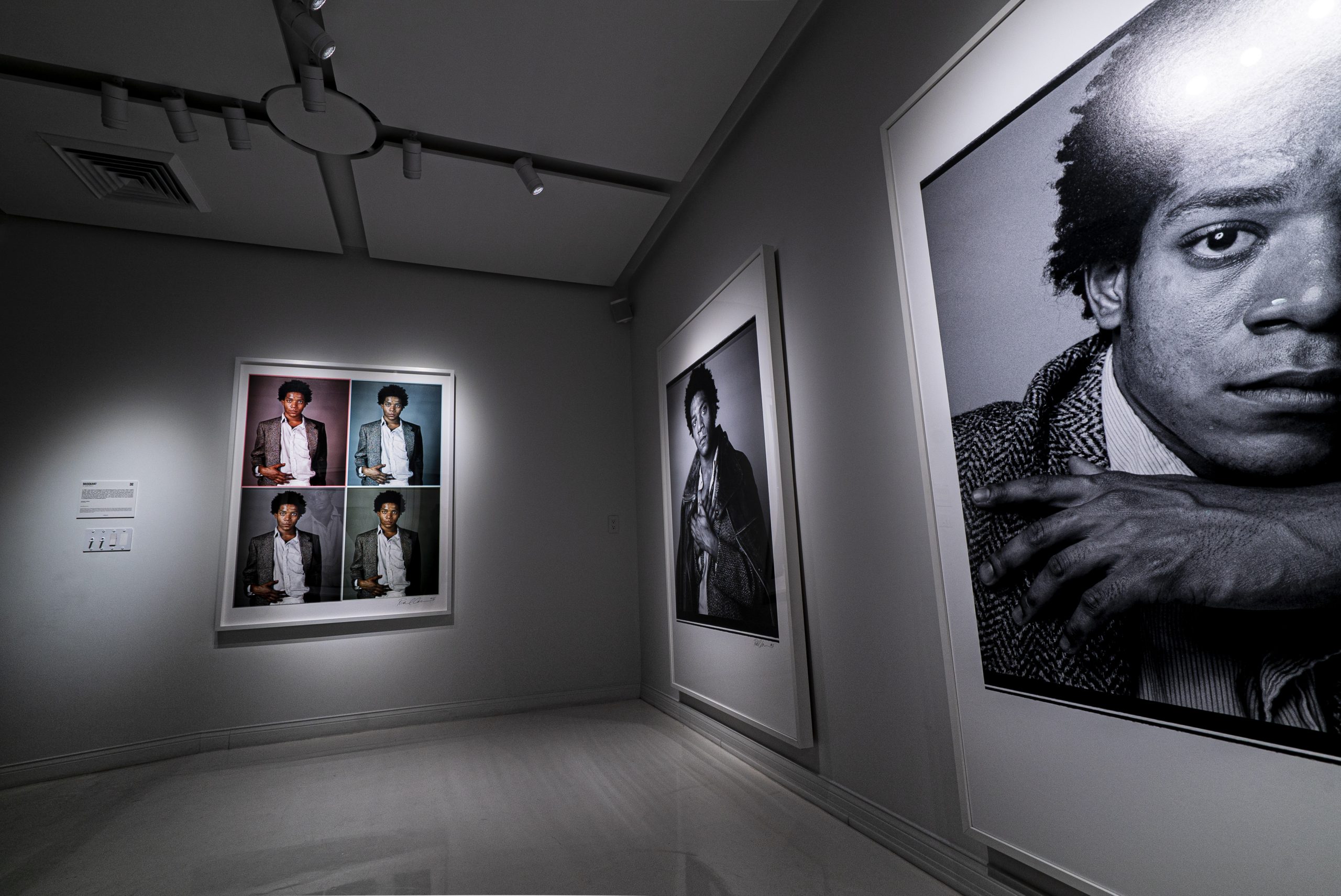 best gallery light placement advice in Illinois, Chicago