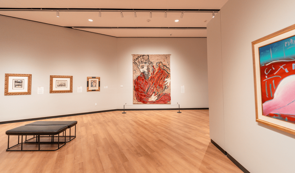 Professional gallery lighting advice on system planning in New Jersey