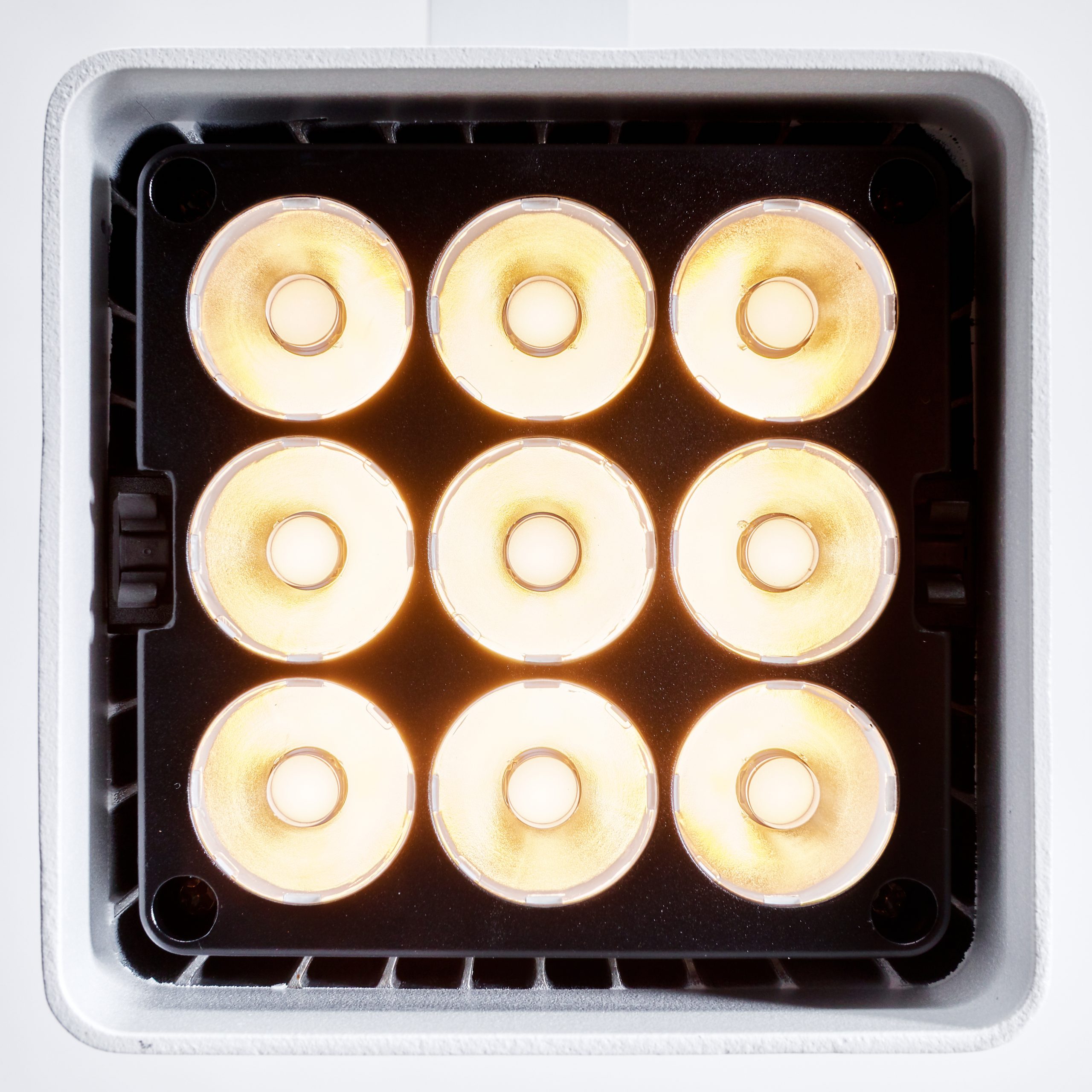 Professional gallery lighting price planning in Florida, Orlando art spaces