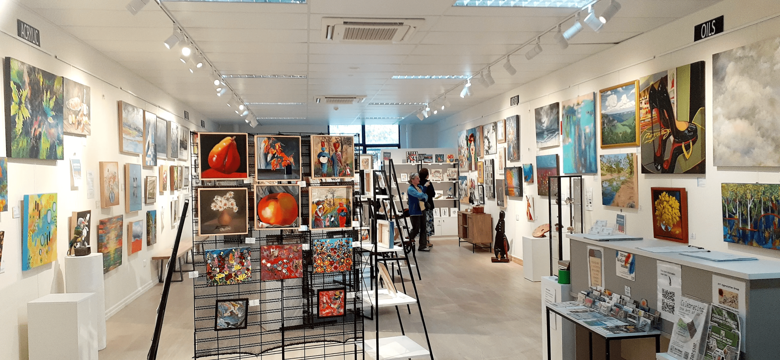 expert advice for gallery lighting design in New York, Rochester