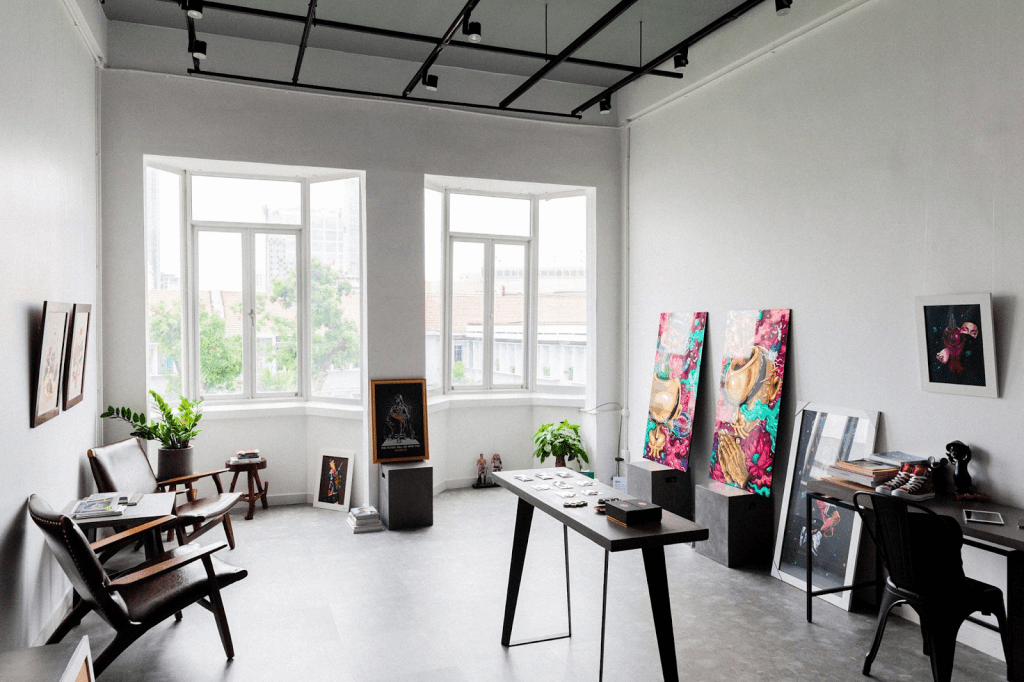 Advice on LED track lighting for painting studios in Texas, Austin