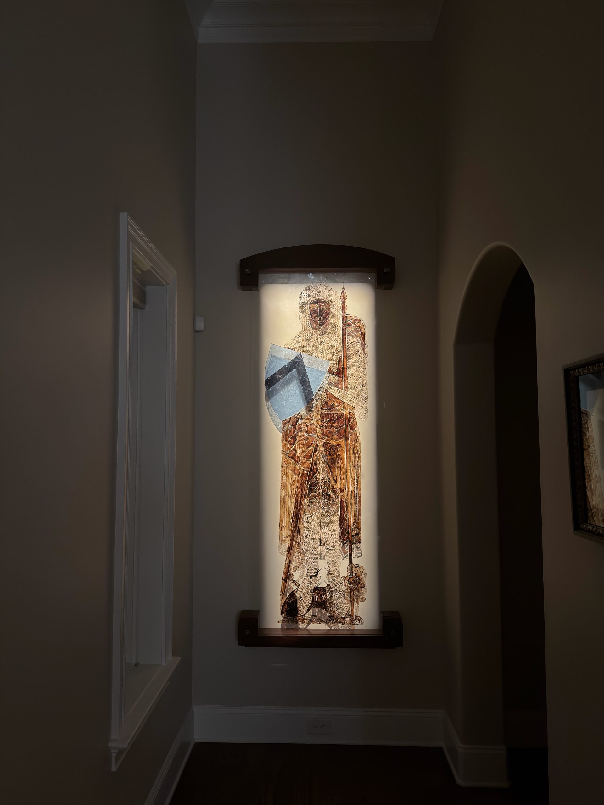 How to light photographs without glare at home in NSW, Sydney