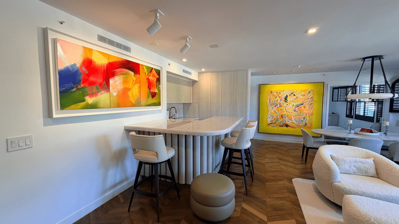 Buy professional gallery lighting systems for art spaces in New York, New York